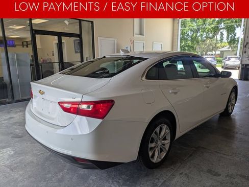 Used 2025 Chevrolet Malibu LT FWD image 4