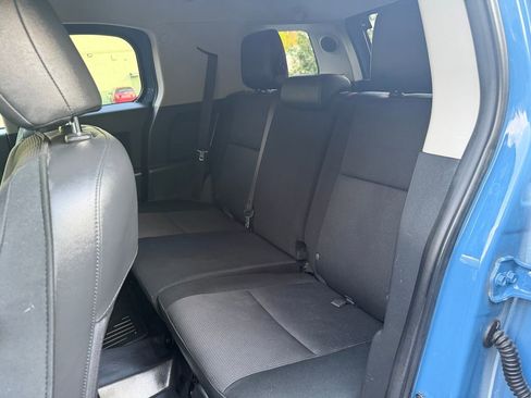 Used 2012 Toyota FJ Cruiser 4WD w/ Upgrade Pkg image 25