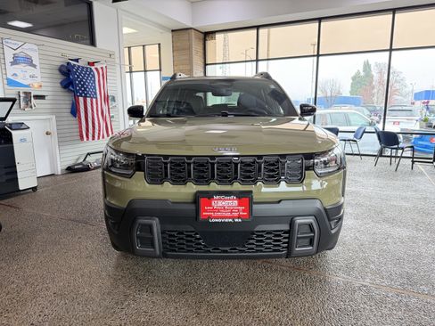 New 2026 Jeep Cherokee Limited image 8