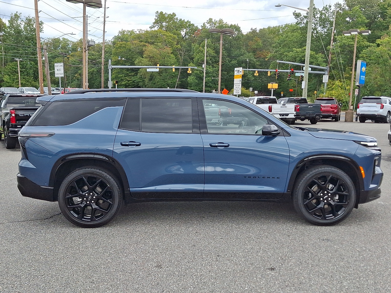 Certified 2025 Chevrolet Traverse RS AWD/4WD image 7