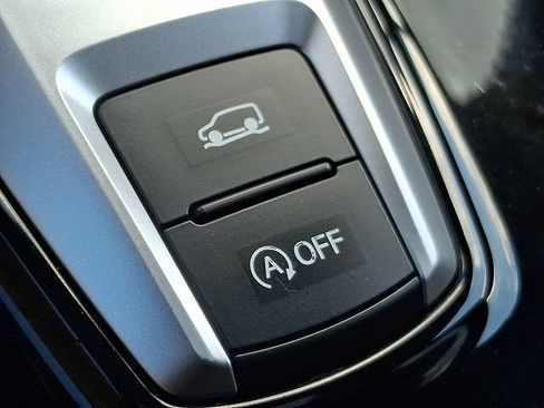 Used 2021 Honda Pilot Black Edition image 25