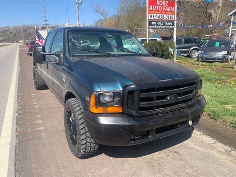 Used 1999 Ford F250 XLT RWD image 6