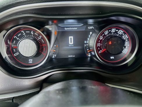 Used 2022 Dodge Challenger R/T RWD image 24