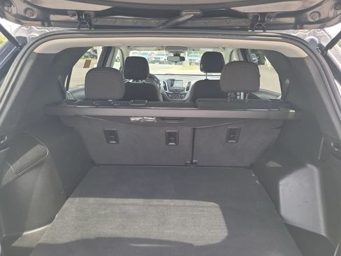 Used 2022 Chevrolet Equinox LT FWD image 26