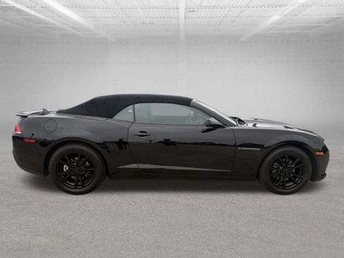 Used 2015 Chevrolet Camaro LT RWD image 23