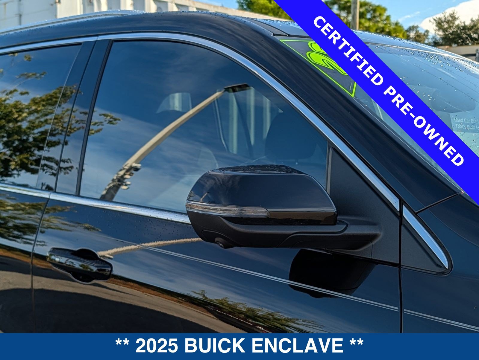 Used 2025 Buick Enclave Preferred FWD image 11