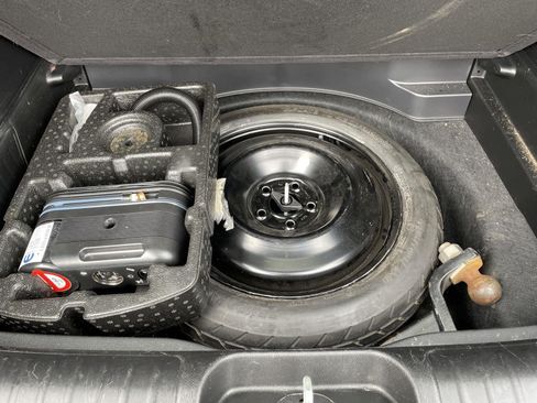 Certified 2021 Jeep Cherokee Latitude Lux 80th Anniv w/ Quick Order Package 26U 80TH FWD image 48
