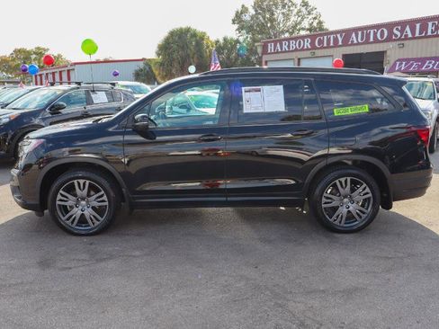 Used 2022 Honda Pilot Sport image 2