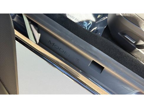 Used 2025 Tesla Model 3 Long Range RWD image 12