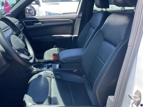 Used 2021 Volkswagen Atlas Cross Sport SEL AWD/4WD image 13