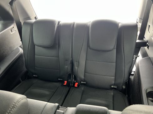 Certified 2023 Mercedes-Benz GLS 450 4MATIC w/ AMG Line Exterior image 32