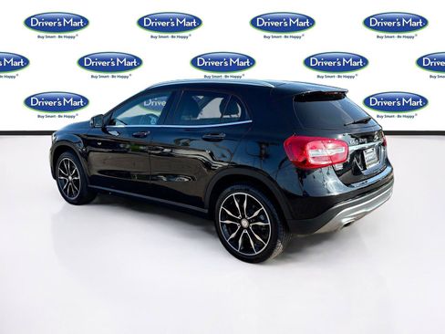 Used 2017 Mercedes-Benz GLA 250 w/ Premium Package image 5