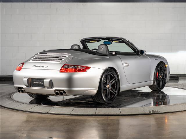 Used 2005 Porsche 911 Carrera S RWD image 9