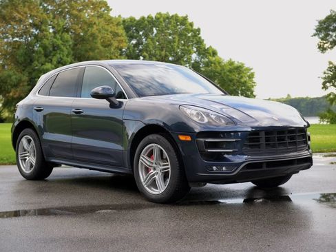 Used 2016 Porsche Macan Turbo AWD/4WD image 1