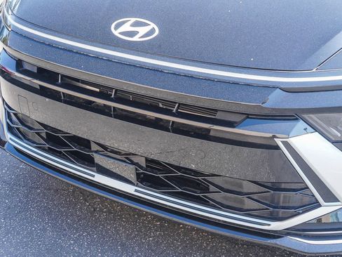 Certified 2025 Hyundai Sonata SE image 8