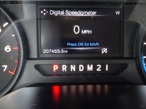 Used 2015 Ford F150 XL w/ Equipment Group 101A Mid image 22