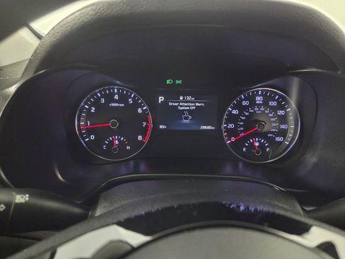 Used 2024 Kia Forte LXS w/ LXS Technology Package FWD image 16