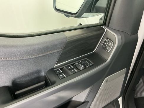 Certified 2025 Ford F150 Lariat AWD/4WD image 14