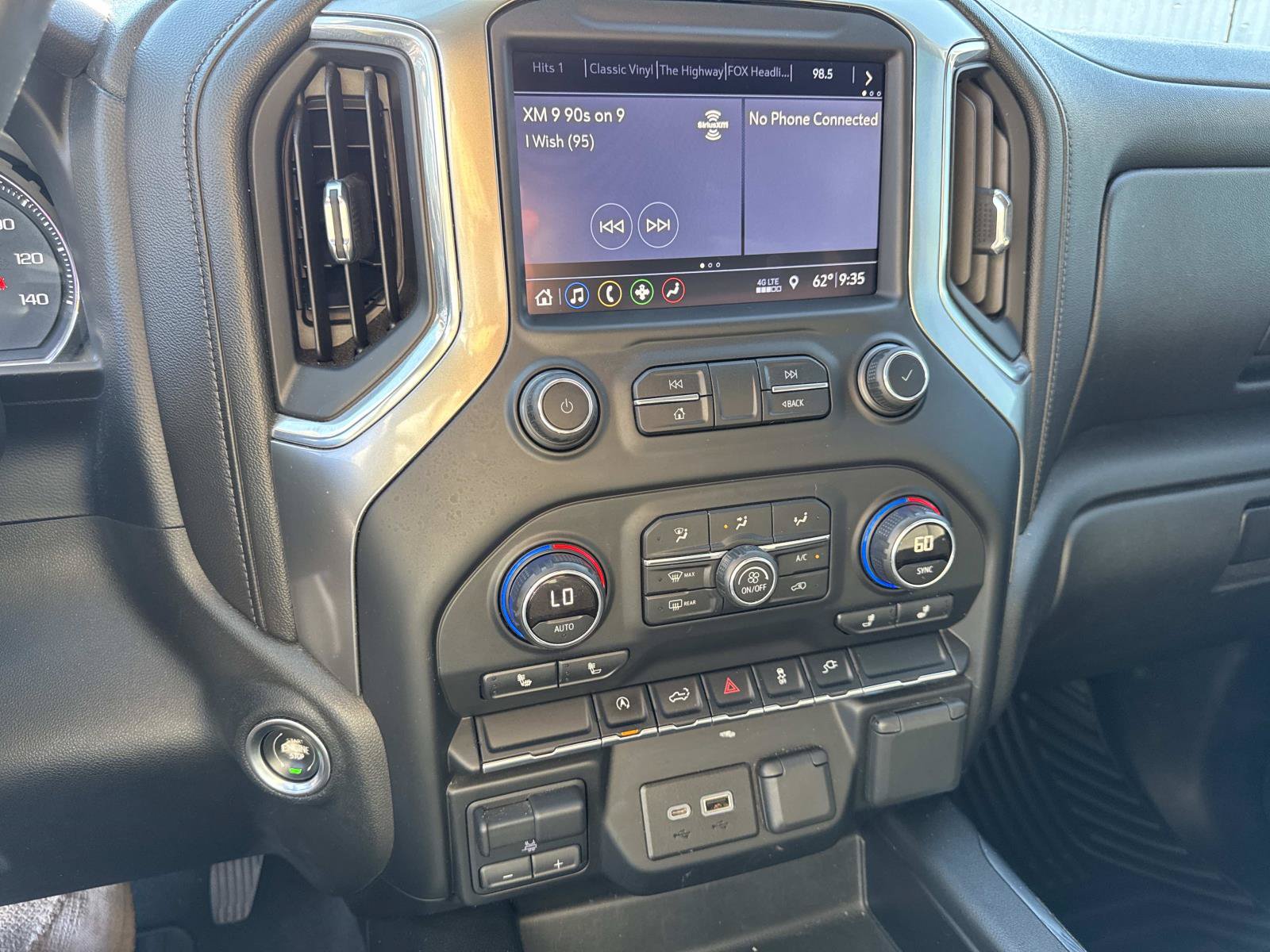 Used 2019 Chevrolet Silverado 1500 RST RWD image 38