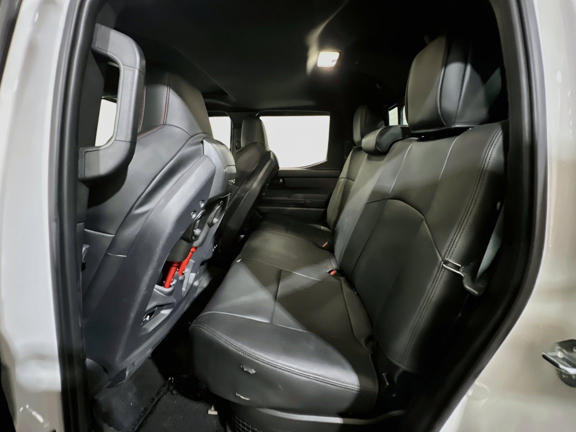 Used 2025 Toyota Tacoma TRD Pro AWD/4WD image 18