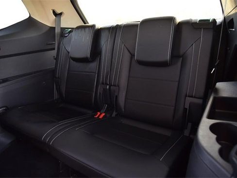 Certified 2023 Volkswagen Atlas SE image 24