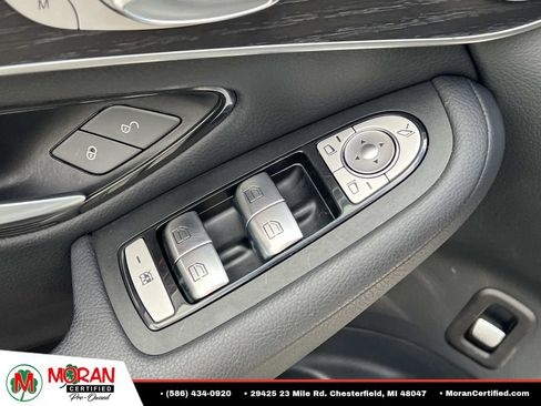 Used 2022 Mercedes-Benz GLC 300 4MATIC image 16
