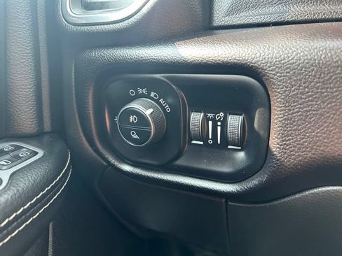 Used 2024 RAM 2500 Laramie w/ Safety Group AWD/4WD image 18