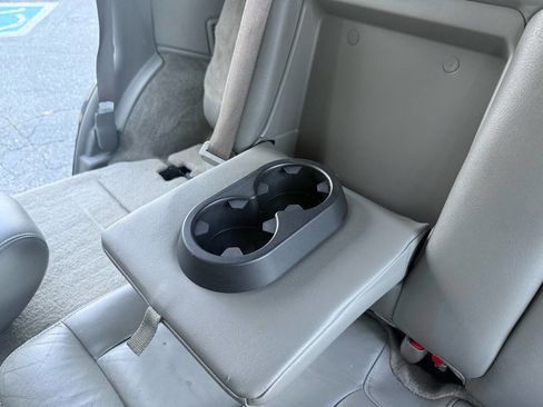 Used 2004 GMC Yukon SLT w/ 1SD Preferred Equipment Group image 40