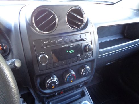 Used 2014 Jeep Patriot Sport w/ Power Value Group image 17