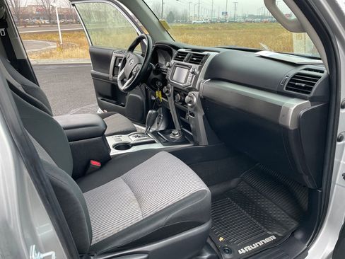 Certified 2018 Toyota 4Runner SR5 image 16