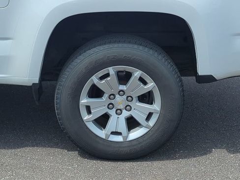 Used 2020 Chevrolet Colorado LT w/ Safety Package RWD image 30