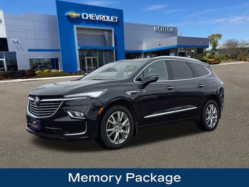 Used 2023 Buick Enclave Premium w/ Experience Buick Package image 4