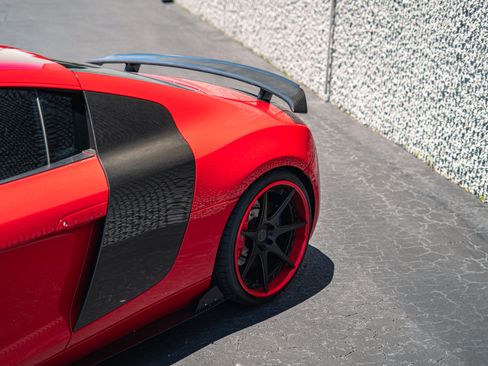 Used 2015 Audi R8 V8 AWD/4WD image 5