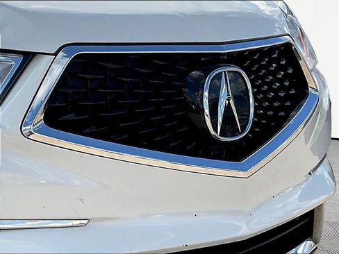 Used 2018 Acura MDX w/ Technology & Entertainment AWD/4WD image 34