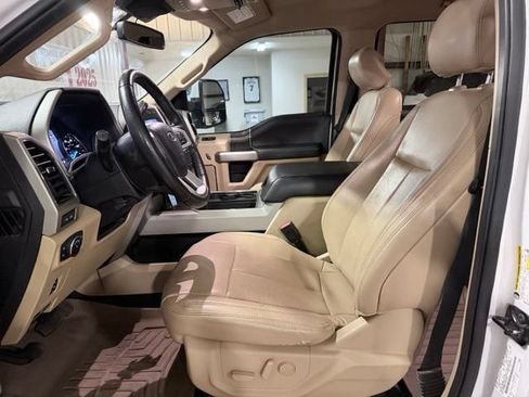 Used 2020 Ford F250 Lariat w/ Lariat Value Package AWD/4WD image 12