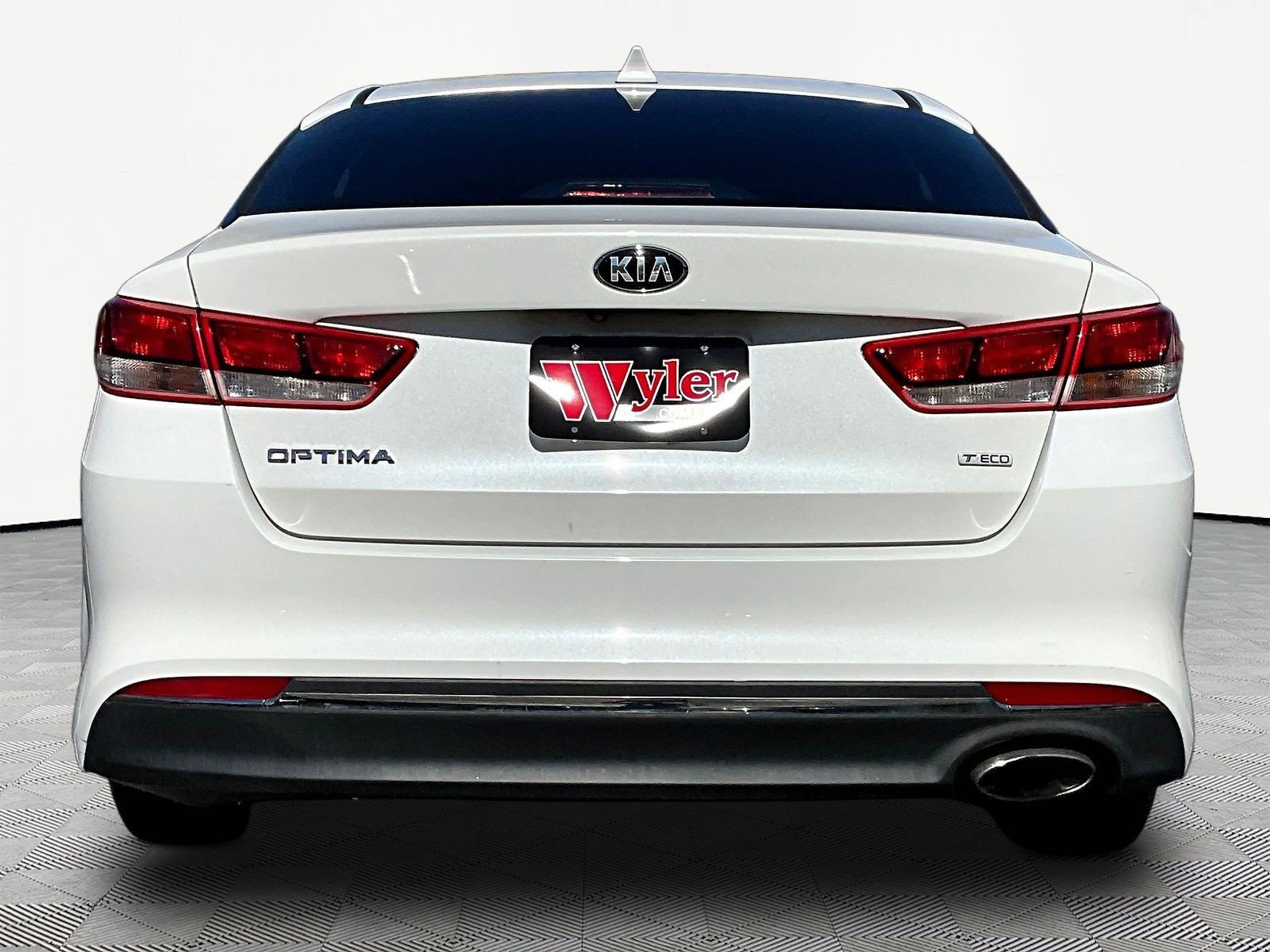 Used 2016 Kia Optima LX FWD image 5