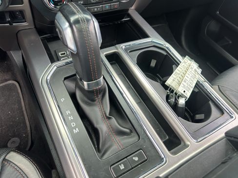 Used 2018 Ford F150 Platinum w/ Technology Package AWD/4WD image 32