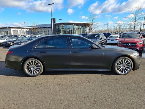 Used 2022 Mercedes-Benz S 580 S 580 image 7