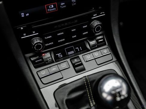 Used 2018 Porsche 911 GT3 image 59