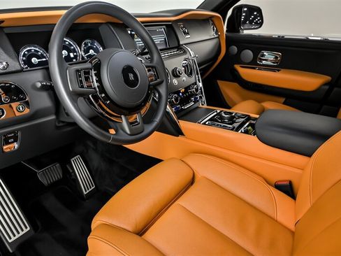 Used 2022 Rolls-Royce Cullinan AWD/4WD image 20