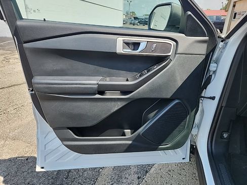 Used 2022 Ford Explorer 4WD image 28