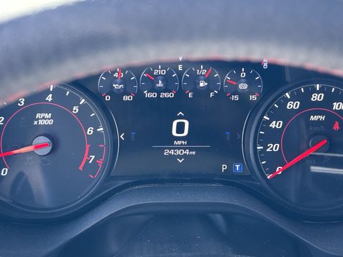 Used 2022 Chevrolet Camaro ZL1 RWD image 17