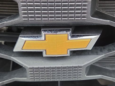 Certified 2025 Chevrolet Silverado 1500 Custom RWD image 30