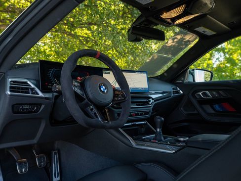 Used 2025 BMW M2 w/ Lighting Package image 21