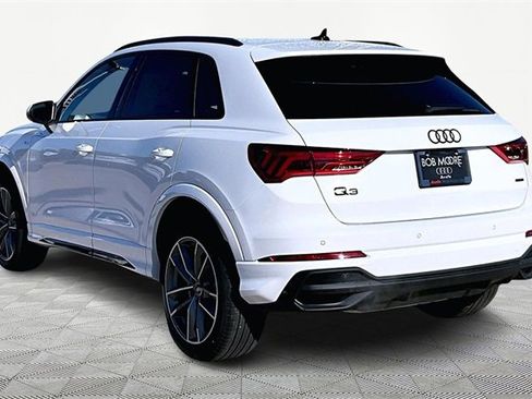 New 2025 Audi Q3 2.0T Premium image 3