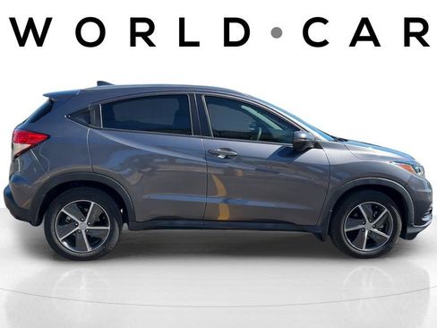 Used 2022 Honda HR-V EX image 2