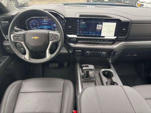 Used 2024 Chevrolet Silverado 1500 LTZ w/ LTZ Premium Package image 17