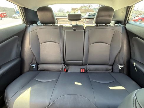Used 2020 Toyota Prius XLE image 15