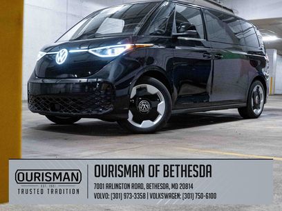 New 2025 Volkswagen ID. Buzz Pro S