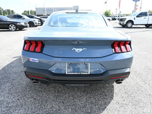 New 2026 Ford Mustang Coupe RWD image 3